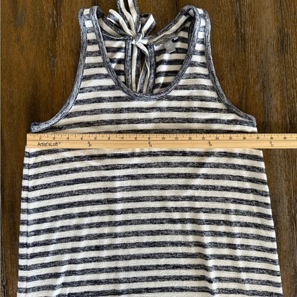 Market & Spruce Women’s Lexxie Navy and White Tie Back Knit Tank Top Size M - Picture 3 of 7